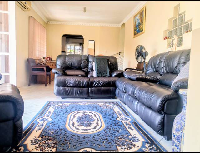 3 BEDROOM HOUSE FOR SALE IN HILLARY